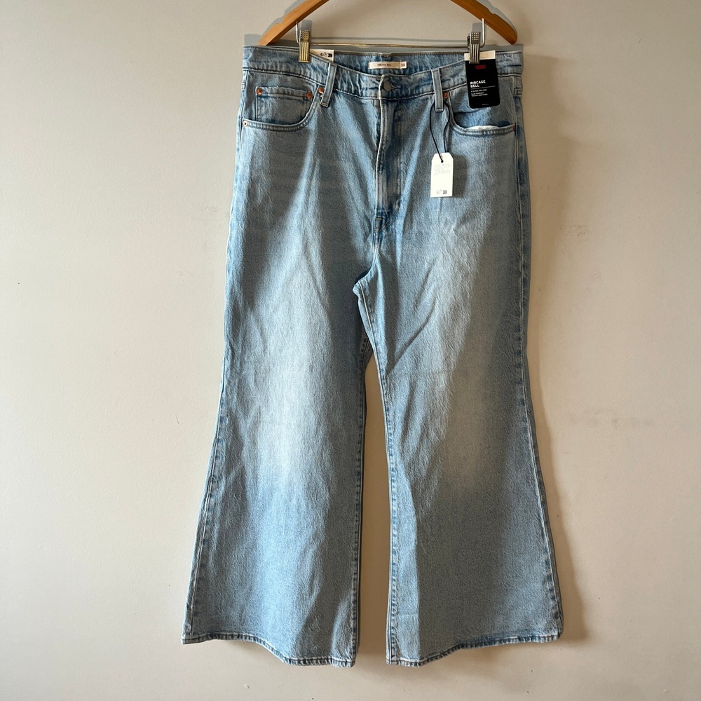 Levi's Ribcage Bell Jeans Super High Rise Light Wash 34x30 NWT Retro Flare